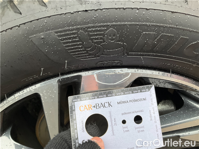  Hyundai  Bayon  1.0 T-GDI Play 5d #1