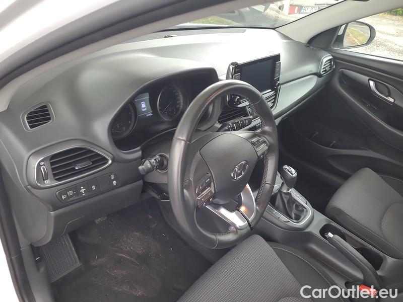  Hyundai  i30   cw (PD)(2017->)  kom.1.0TGDI Family Comf #6
