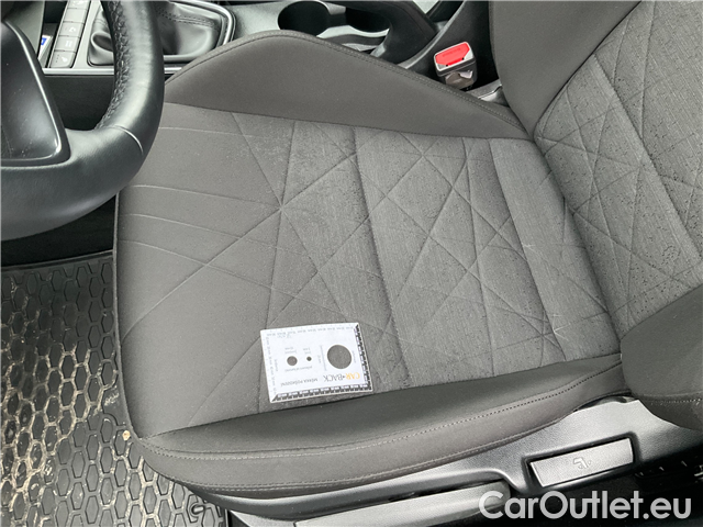  Hyundai  Bayon  1.0 T-GDI Play 5d #5