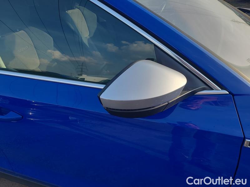  Skoda  Octavia  Combi (NX3)(2020) Oct.C. 2.0TDI 147 Scout 4x4 AT #32