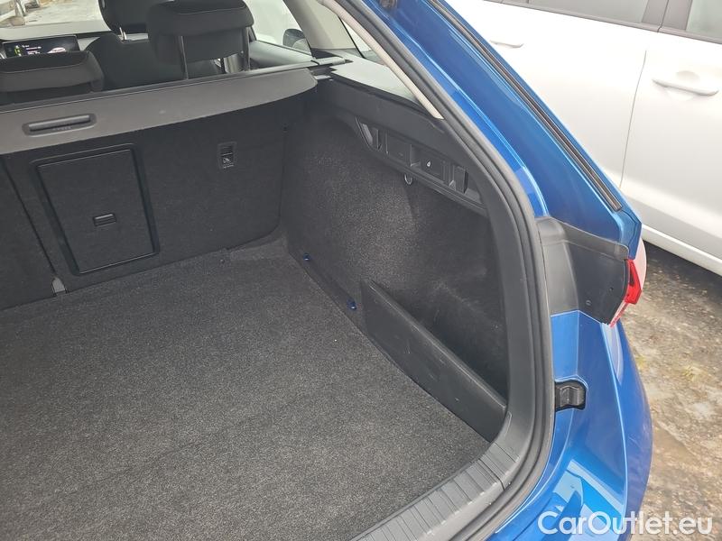  Skoda  Octavia  Combi (NX3)(2020) Oct.Combi 2.0TDI 110 Style AT #19