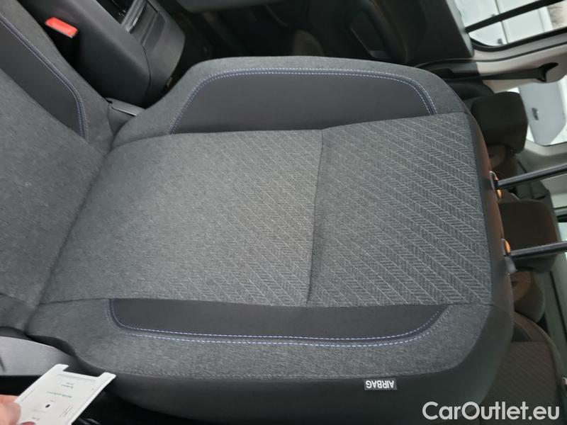  Peugeot  RIFTER   (06.2018->)  1.5BHDi 130 Allure #13