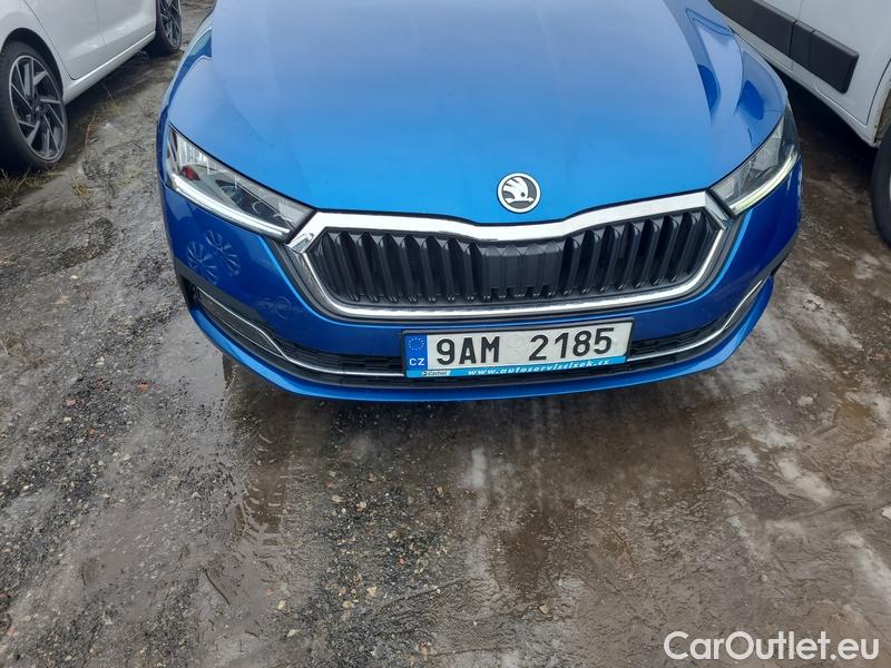  Skoda  Octavia  Combi (NX3)(2020) Oct.Combi 2.0TDI 110 Style AT #2