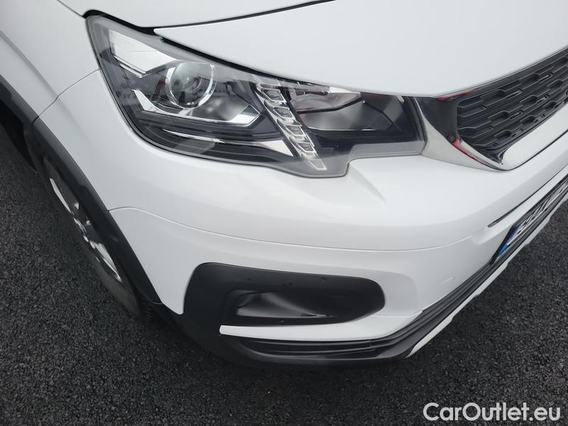  Peugeot  RIFTER   (06.2018->)  1.5BHDi 130 Allure #2