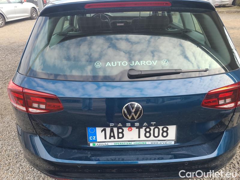  Volkswagen  Passat  Variant (CB5) (2019) Pas.Var.1.5TSI Business AT #9