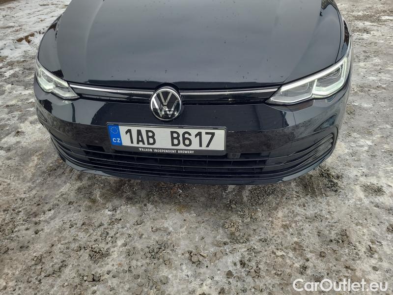  Volkswagen  Golf  VIII (CD1) (2019) 1,5 TSI 96 Life 5d #2