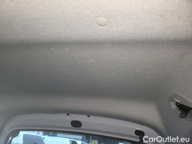  Peugeot  RIFTER   (06.2018->)  1.5BHDi 130 Allure #14