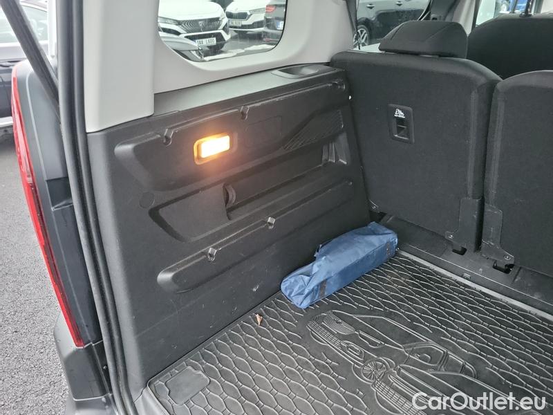  Peugeot  RIFTER   (06.2018->)  1.5BHDi 130 Allure #18