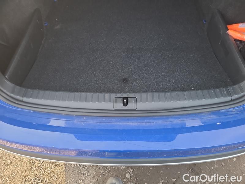  Skoda  Octavia  Combi (NX3)(2020) Oct.C. 2.0TDI 147 Scout 4x4 AT #20