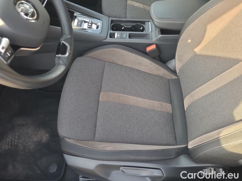  Skoda  Octavia  Combi (NX3)(2020) Oct.C. 2.0TDI 147 Scout 4x4 AT #9