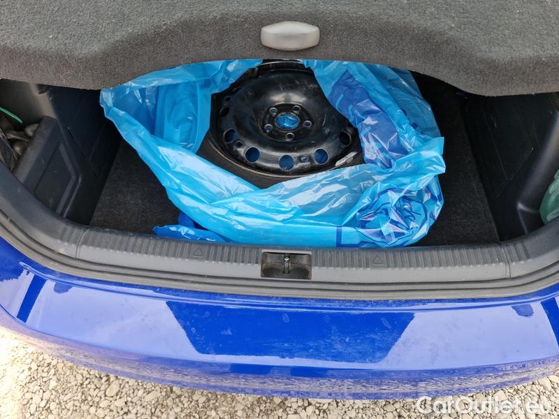  Skoda  Fabia  3 (2015)  1.0TSI 70 Active #12