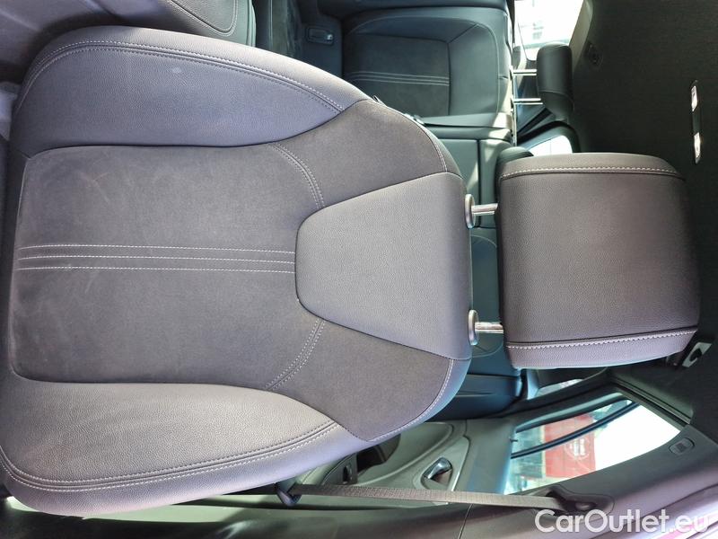  Opel  Insignia  Sports  Tourer (2017) Ins.ST 2.0CDTI 128 Ult.4x4 AT #9