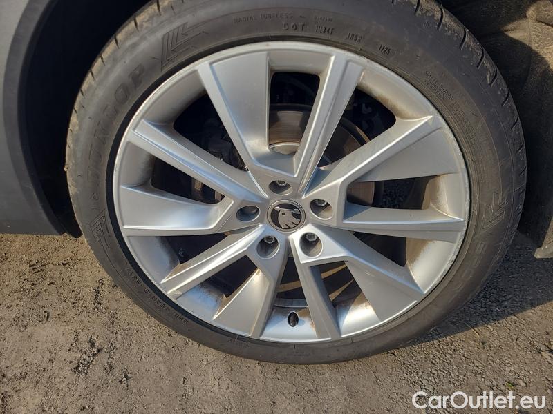  Skoda  Octavia  Combi (NX3)(2020) Oct.C. 2.0TDI 147 Scout 4x4 AT #17