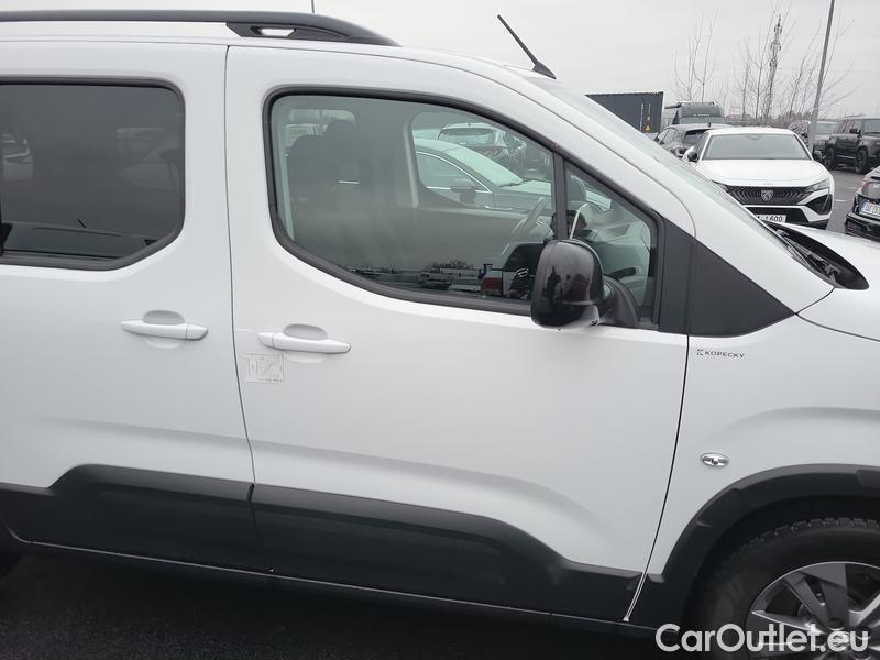  Peugeot  RIFTER   (06.2018->)  1.5BHDi 130 Allure #9