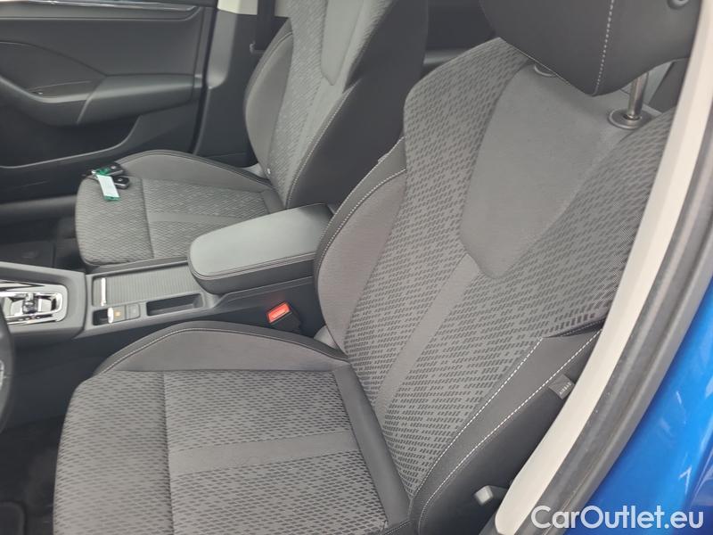  Skoda  Octavia  Combi (NX3)(2020) Oct.Combi 2.0TDI 110 Style AT #6