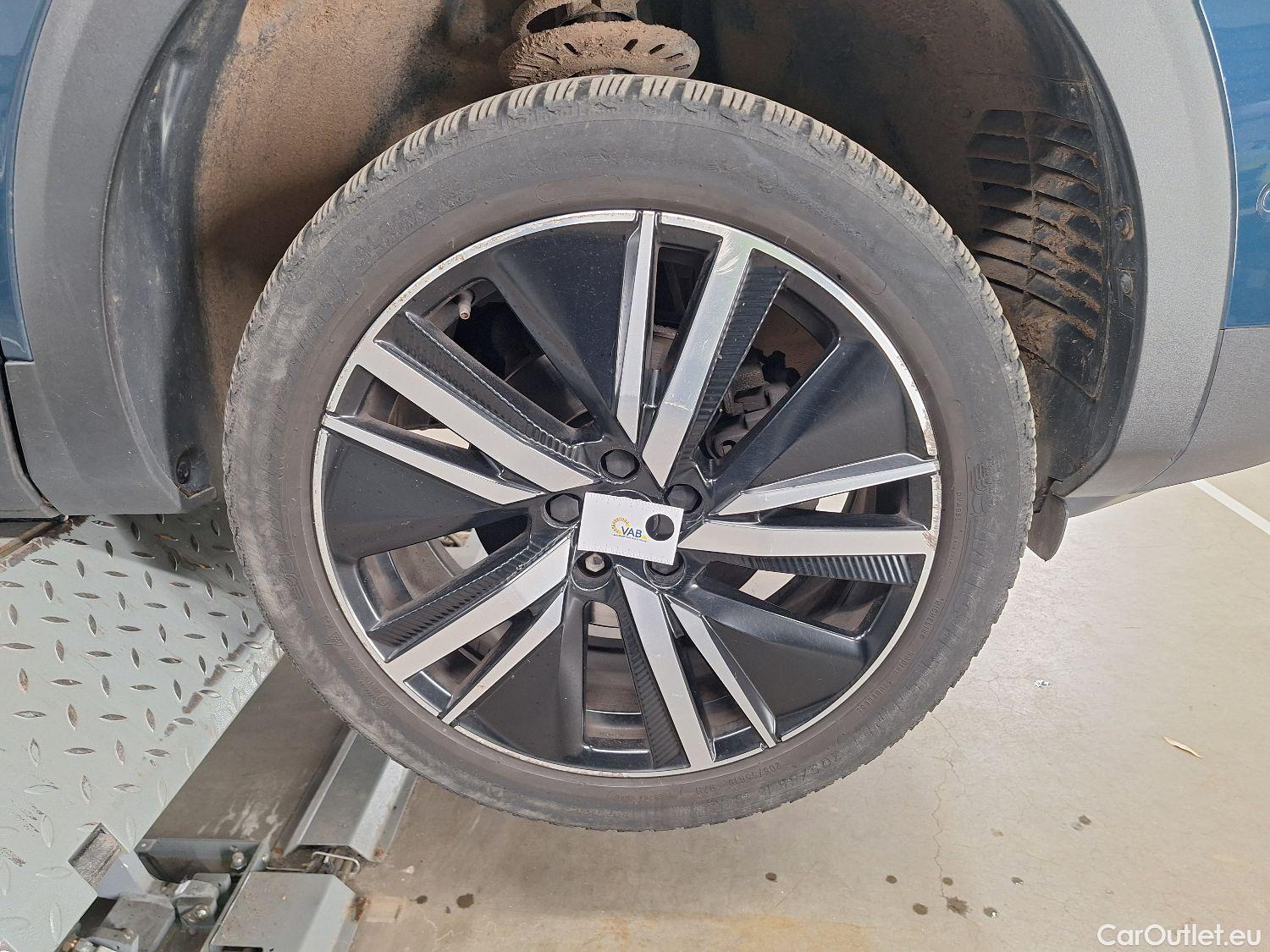  Peugeot  3008 Peugeot,  FL'20, Peugeot  1.5 BlueHDi 96kW S&S EAT8 GT Pack 5d #8