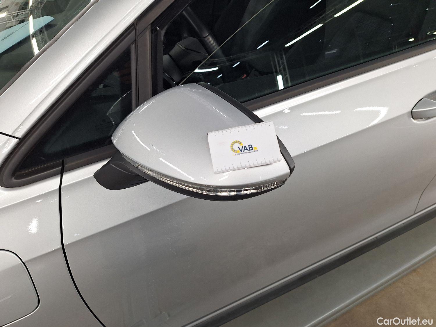  Volkswagen  Golf  VW, VIII '20 PHEV, Volkswagen VIII 1.4 eHybrid GTE DSG 5d #1