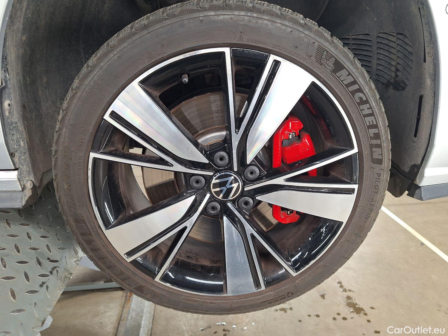  Volkswagen  Golf  VW, VIII '20 PHEV, Volkswagen VIII 1.4 eHybrid GTE DSG 5d #3