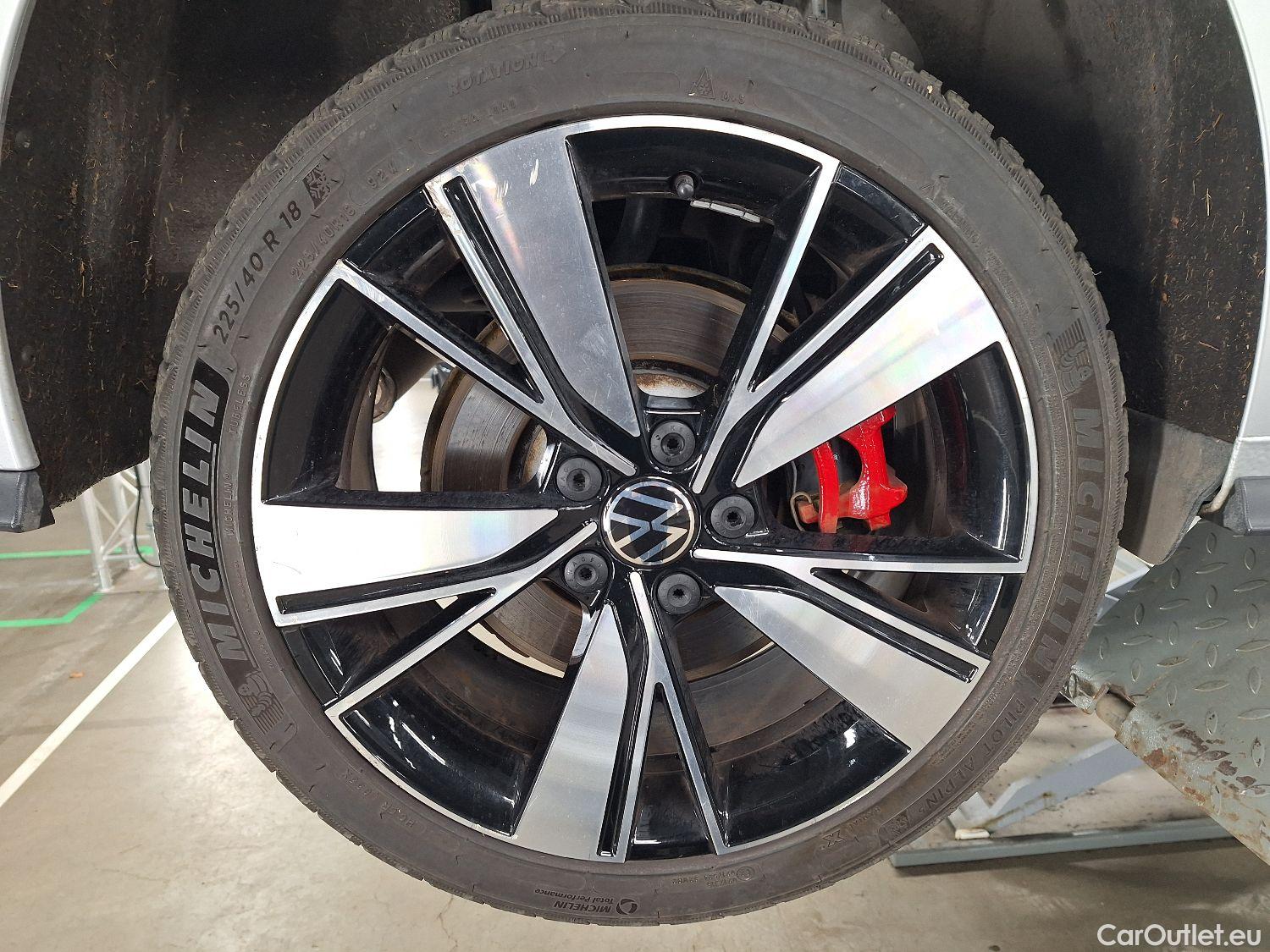  Volkswagen  Golf  VW, VIII '20 PHEV, Volkswagen VIII 1.4 eHybrid GTE DSG 5d #5