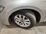  Volkswagen  Passat Volkswagen  Variant 1.6 TDI SCR DSG7 Style Business 5d #25
