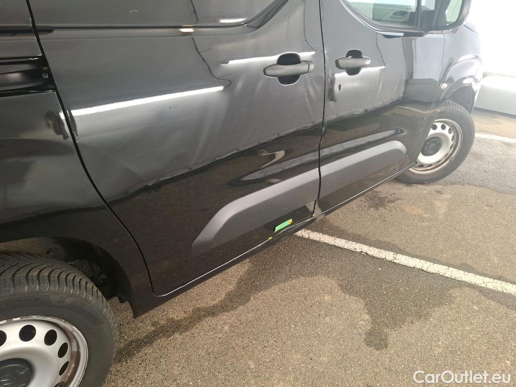  Citroen  Berlingo  Fourgon Club M 1000 1.5 BlueHDi 130CV BVA8 E6dT #1