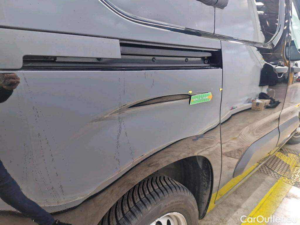  Citroen  Berlingo  Fourgon Club M 1000 1.5 BlueHDi 130CV BVA8 E6dT #1