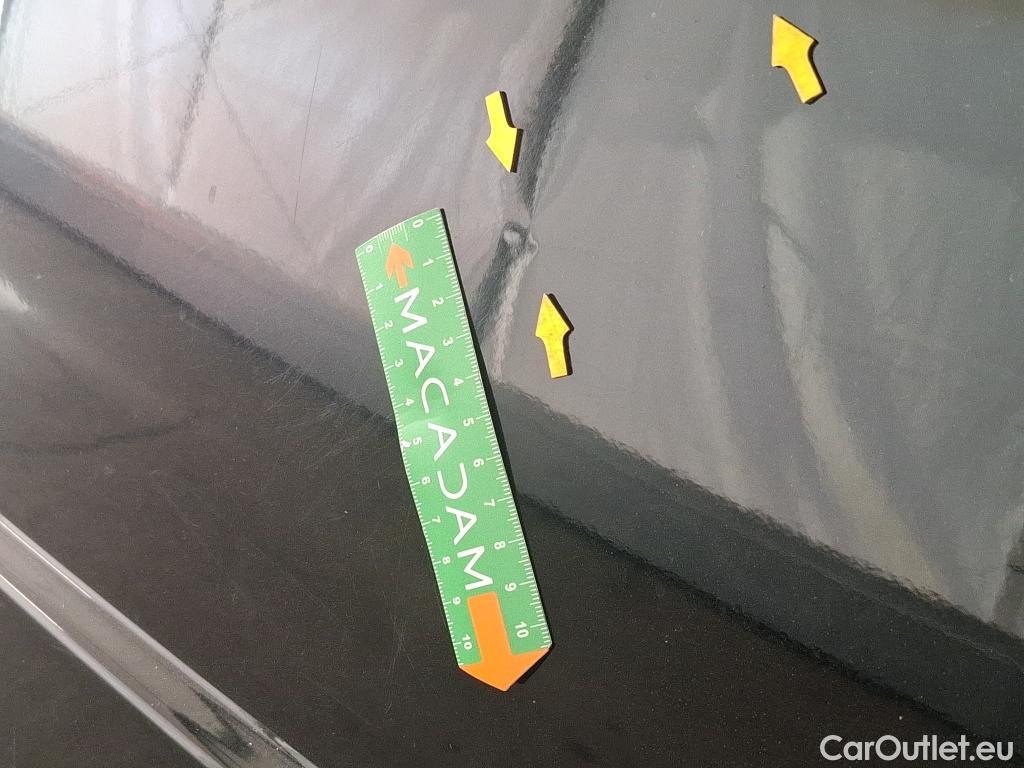  Citroen  Berlingo  Fourgon Club M 1000 1.5 BlueHDi 130CV BVA8 E6dT #37