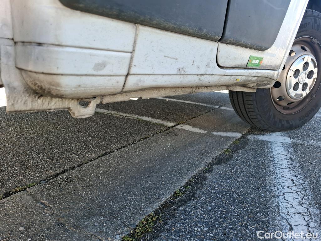  Fiat  Ducato FIAT  SC VU 2p Châssis cabine 35 L 23 Multijet 130 Pack Pro Nav #19