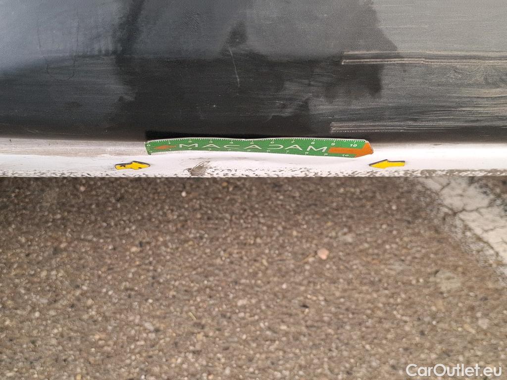  Peugeot  Expert  Fourgon Premium Compact 1.5 HDi 120CV BVM6 E6d #33