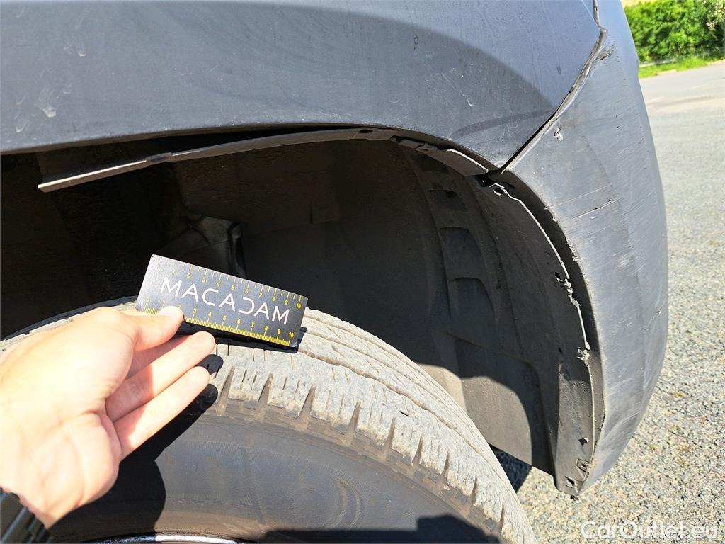  Fiat  Ducato FIAT  VU 4p Fourgon 3.0 M H2 2.3 Multijet 130 Pack Pro Nav #165