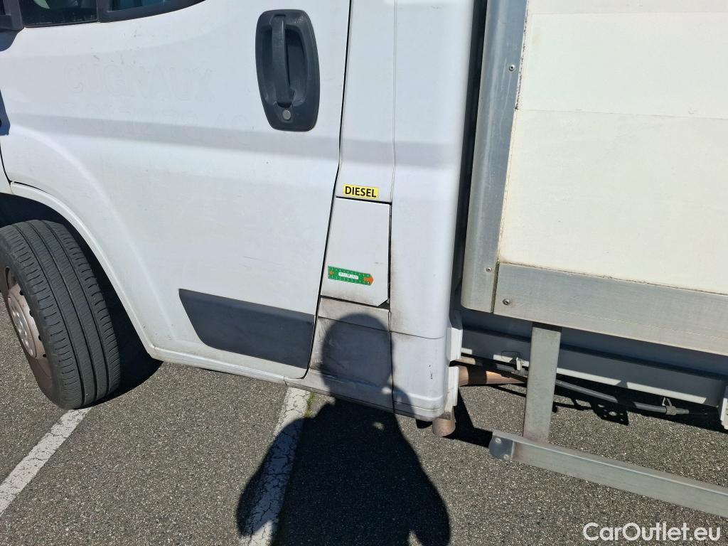  Fiat  Ducato FIAT  SC VU 2p Châssis cabine 35 L 23 Multijet 130 Pack Pro Nav #47