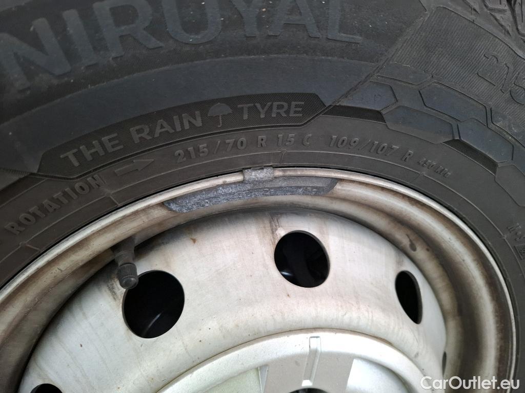  Peugeot  Boxer PEUGEOT  VU 4p Fourgon BLUEHDI 130 S&S PREMIUM 335 L3H2 #21