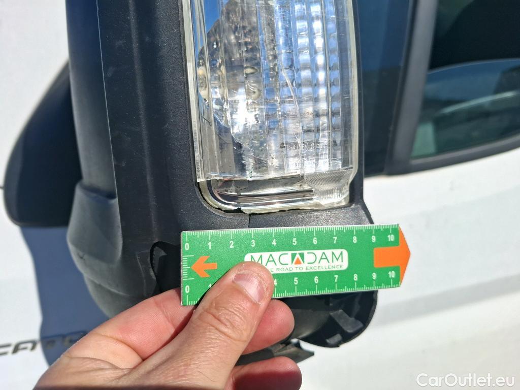  Fiat  Ducato FIAT  SC VU 2p Châssis cabine 35 L 23 Multijet 130 Pack Pro Nav #65