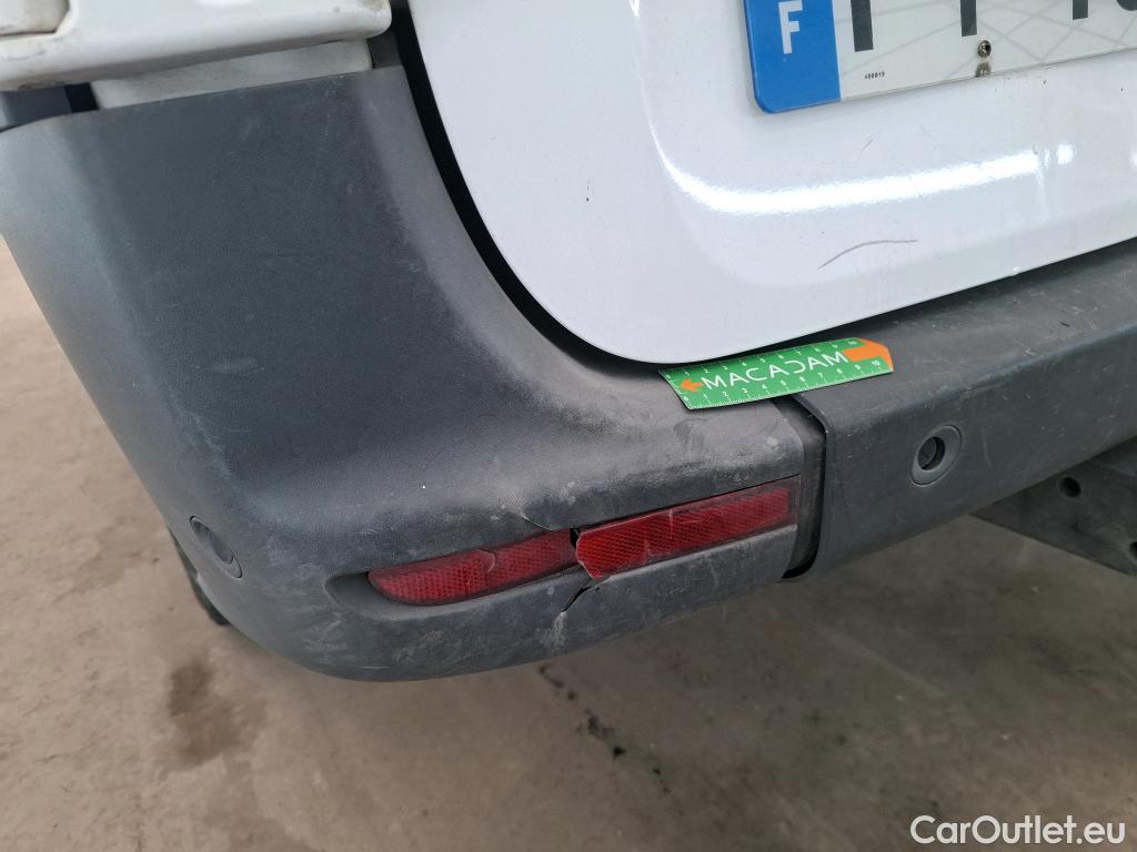  Mercedes  Sprinter MERCEDES-BENZ  / 2018 / 4P / Fourgon tôlé 516 CDI Emp 3665 3.5T #25