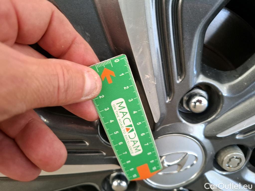  Hyundai  Konna Kona Business Hybrid 2WD 1.6 GDI 140CV BVA6 E6d / TRANSFO VP/VF #15