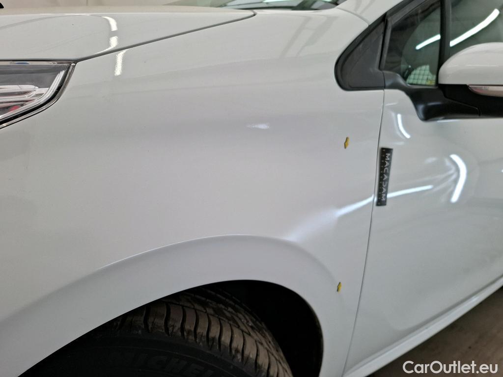  Peugeot  208  Affaire Premium 1.5 HDi 100CV BVM5 E6dT #9