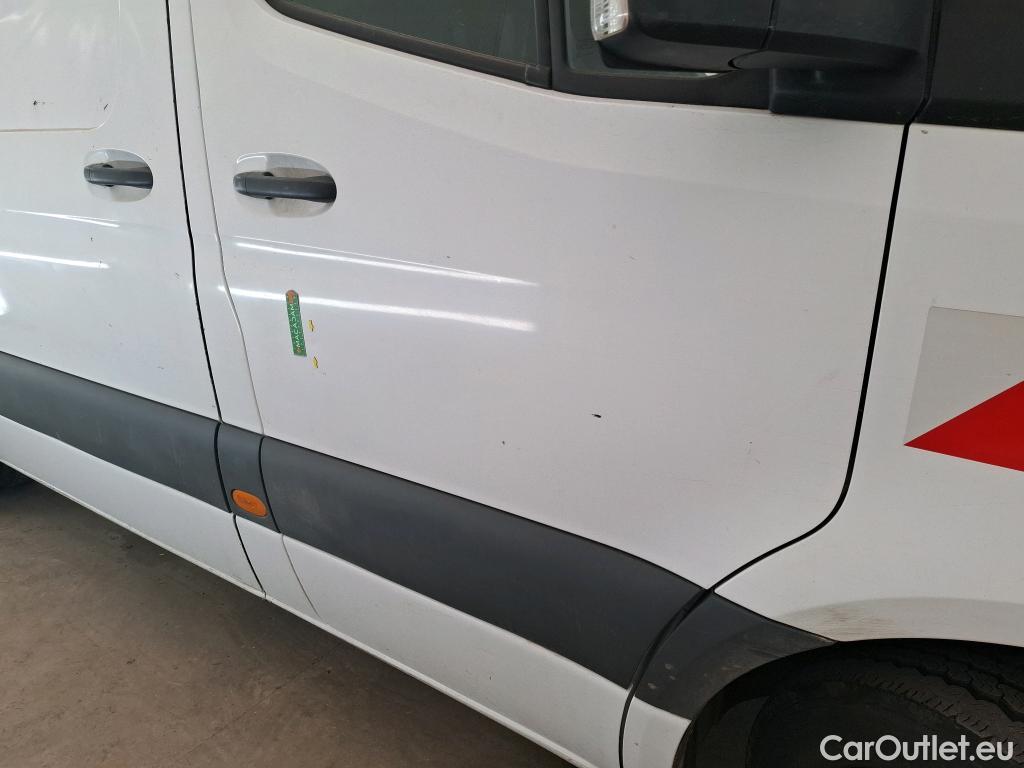  Mercedes  Sprinter MERCEDES-BENZ  / 2018 / 4P / Fourgon tôlé 516 CDI Emp 3665 3.5T #16