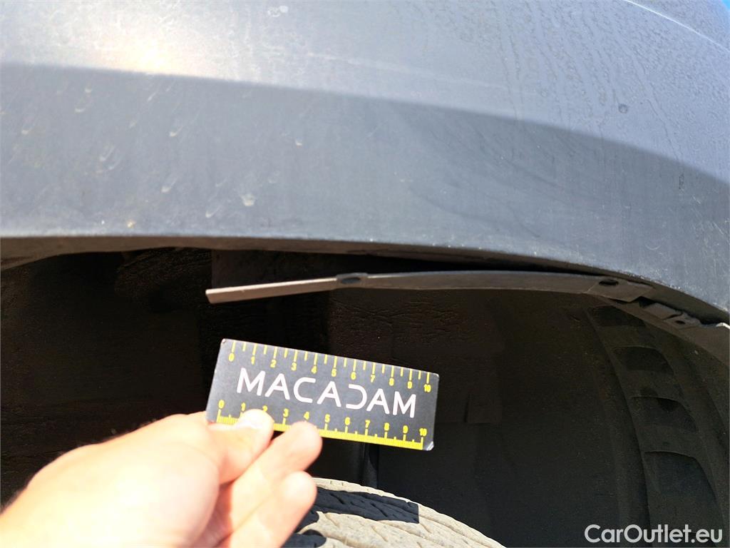  Fiat  Ducato FIAT  VU 4p Fourgon 3.0 M H2 2.3 Multijet 130 Pack Pro Nav #166