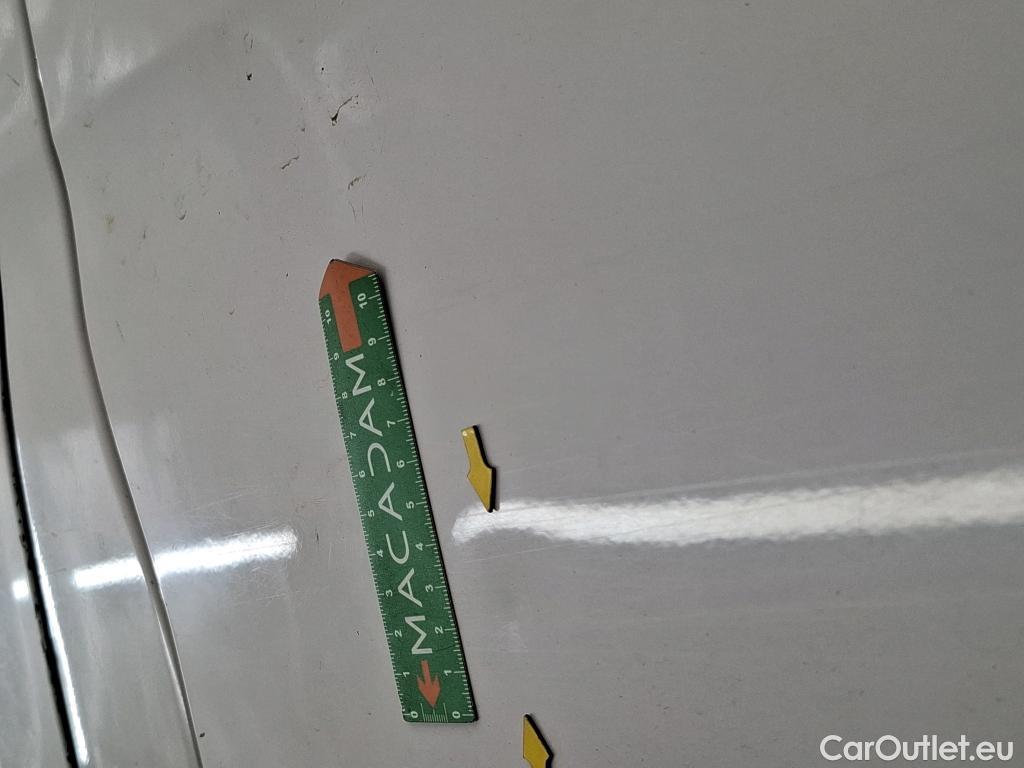  Mercedes  Sprinter MERCEDES-BENZ  / 2018 / 4P / Fourgon tôlé 516 CDI Emp 3665 3.5T #18