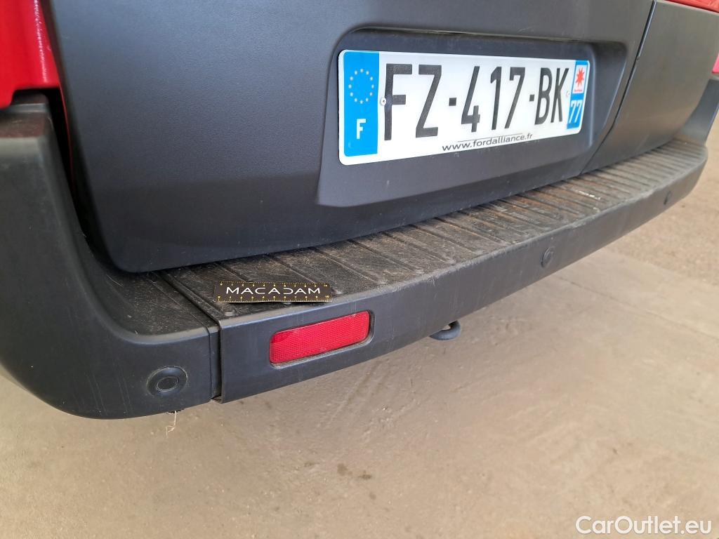  Ford  Transit FORD  / 2019 / 4P / Fourgon tôlé 2.0 ECOB 130PS 350 L3H3 FWD AMBIENTE #37