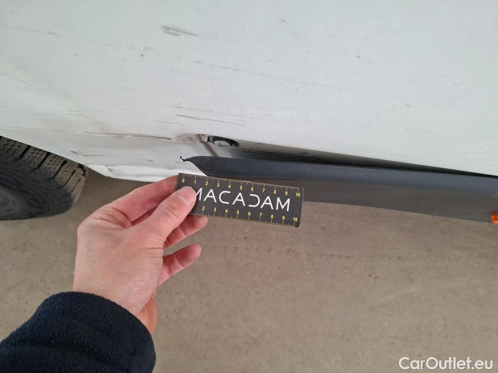  Peugeot  Boxer PEUGEOT  VU 4p Fourgon BLUEHDI 130 S&S PREMIUM 335 L3H2 #29