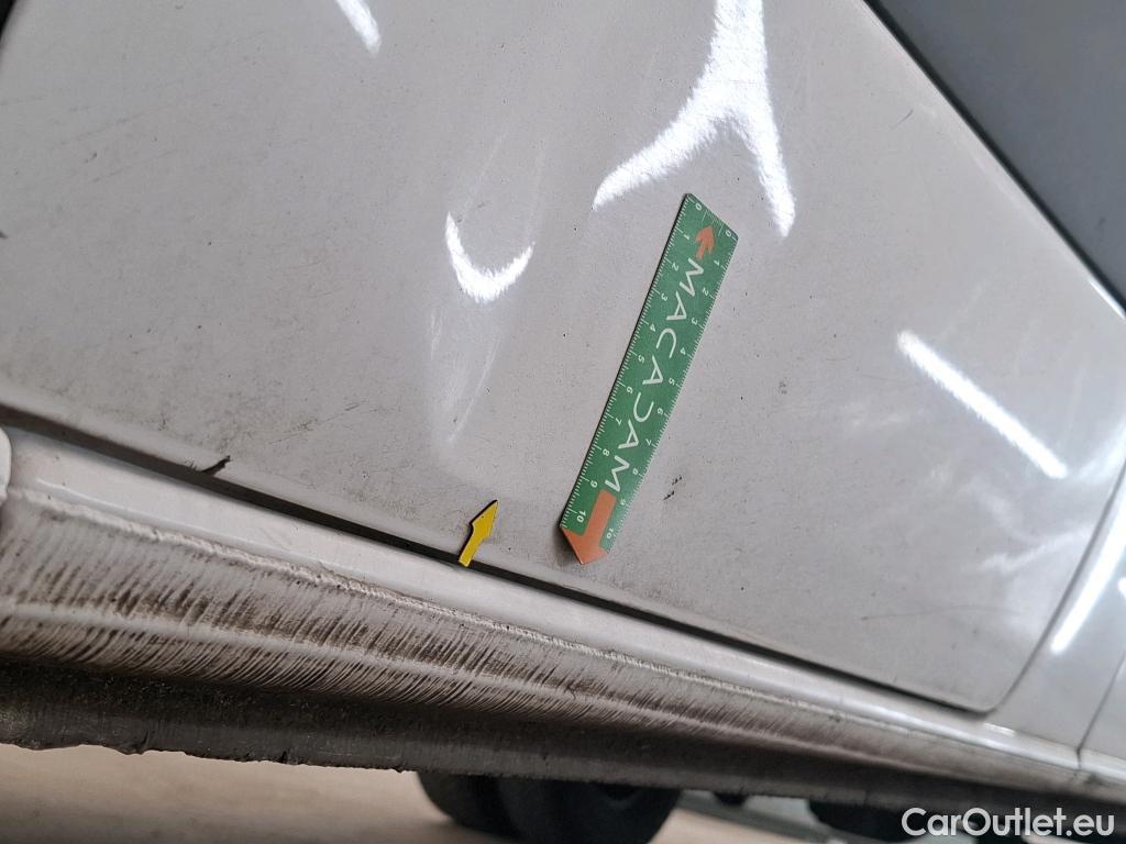  Mercedes  Sprinter MERCEDES-BENZ  / 2018 / 4P / Fourgon tôlé 516 CDI Emp 3665 3.5T #11