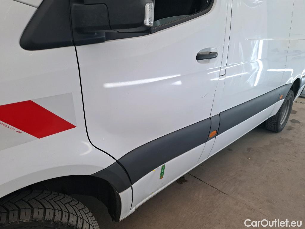  Mercedes  Sprinter MERCEDES-BENZ  / 2018 / 4P / Fourgon tôlé 516 CDI Emp 3665 3.5T #9