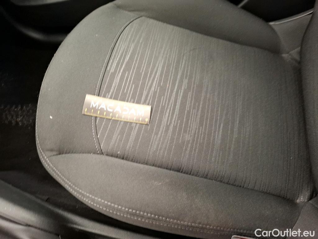  Peugeot  208  Affaire Premium 1.5 HDi 100CV BVM5 E6dT #22