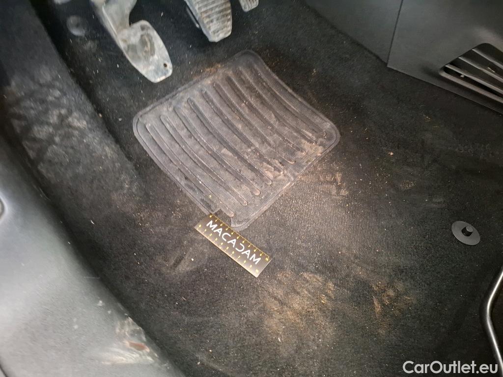  Peugeot  208  Affaire Premium 1.5 HDi 100CV BVM5 E6dT #11