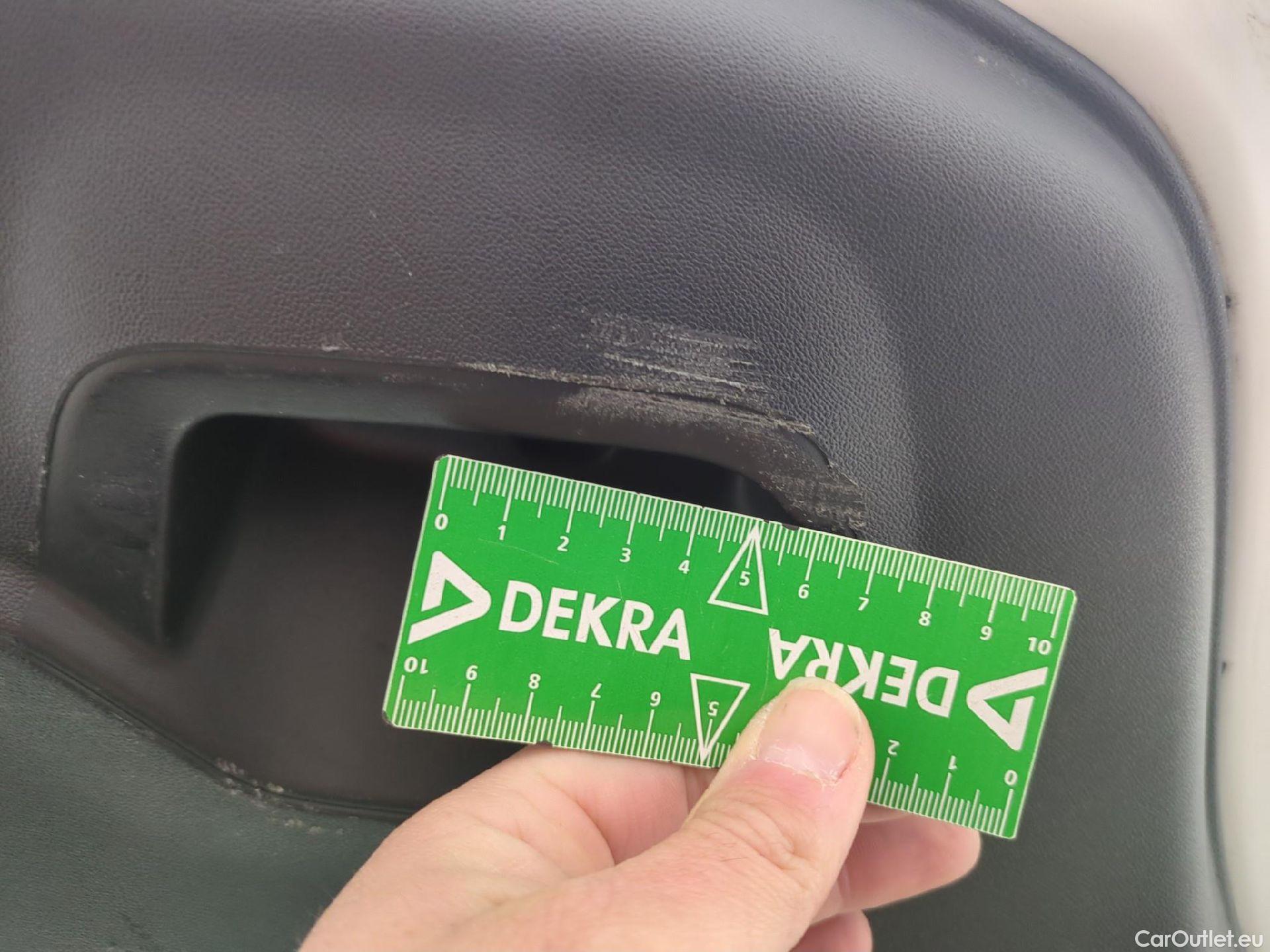  Peugeot  208  Affaire Premium Pack 1.5 HDi 100CV BVM5 E6dT #15