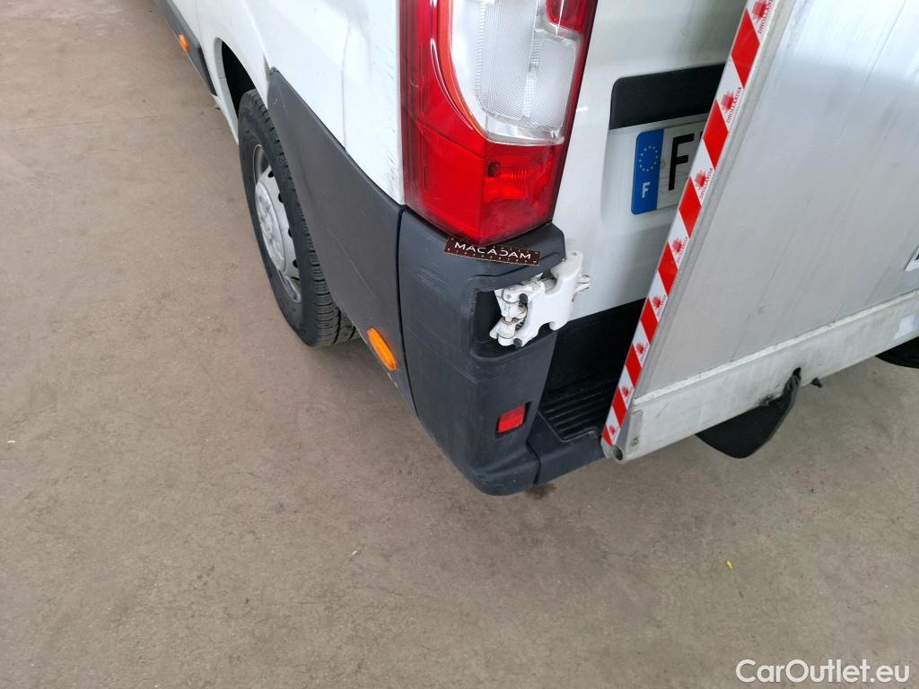  Peugeot  Boxer PEUGEOT  VU 4p Fourgon BLUEHDI 130 S&S PREMIUM 335 L3H2 #44