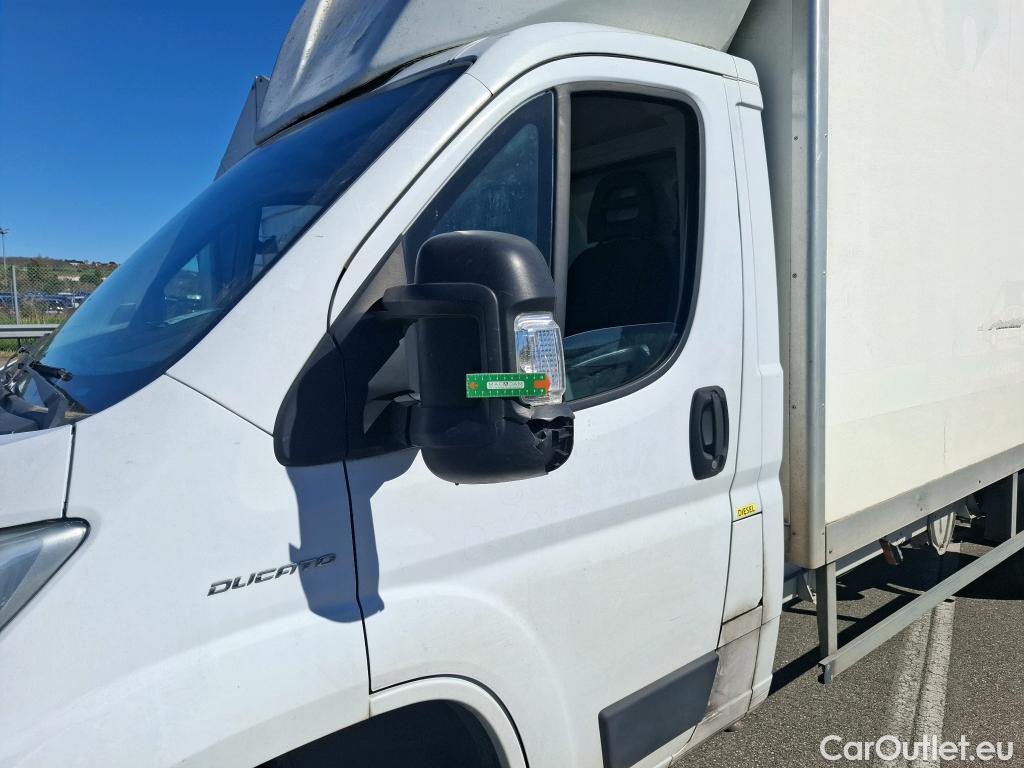  Fiat  Ducato FIAT  SC VU 2p Châssis cabine 35 L 23 Multijet 130 Pack Pro Nav #64