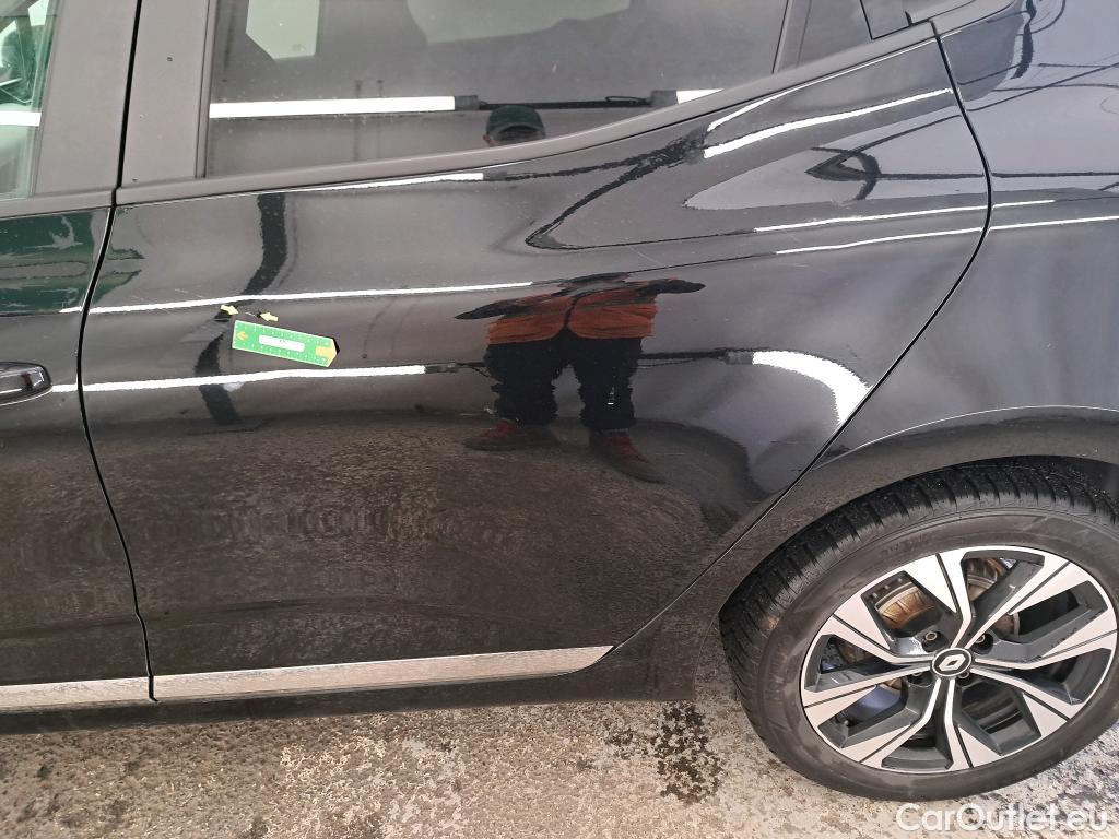  Renault  Clio  V Evolution Réversible 1.5 dCi 100CV BVM6 E6d #16