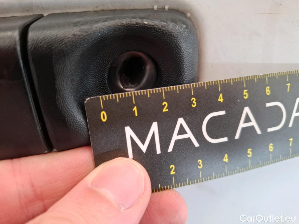  Renault  Master  III Fourgon L3H2 3 5 Grand Confort dCi 135CV BVM6 E6dT #40